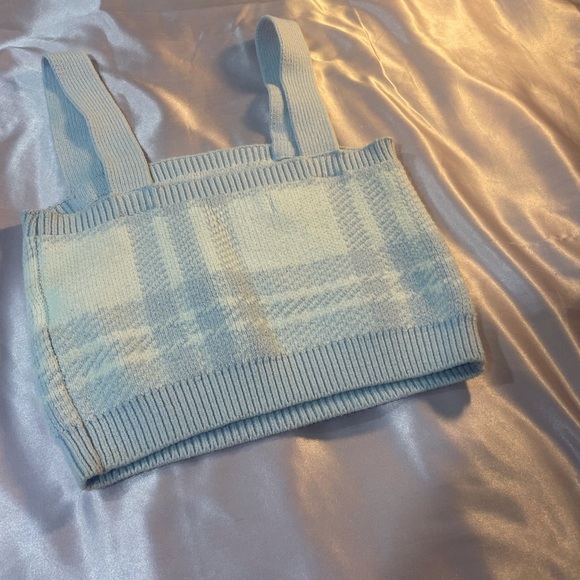 Hollister Plaid Knit Top - Picture 3 of 4